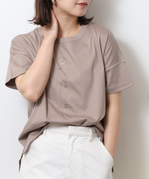 BRODIAEA(ブローディア)の「BRODIAEA ロゴプリント半袖Tシャツ【日本製】(Tシャツ/カットソー・レディース・ブルー/オフホワイト/エメラルド/ブラック/モカ・40)」の3枚目の写真