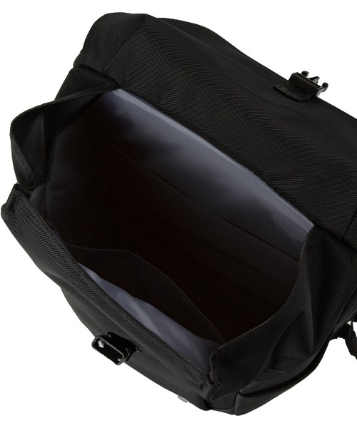 ZERO HALLIBURTON(ゼロハリバートン)の「デイトン バックパック B4収納 14.0インチPC収納 81572(ビジネスバッグ・メンズ・ネイビー/ブラック・FREE)」の7枚目の写真