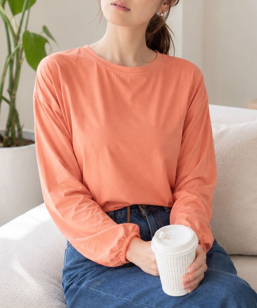 Dewlily(デューリリー)の「一枚でもインナーでも活躍◎カラバリも豊富。ボリューム袖カットソー(シャツ/ブラウス・レディース・ブラック/グリーン/ピンク/レッド/ホワイト/パープル/イエロー/ライトブルー・L/M/XL)」の7枚目の写真