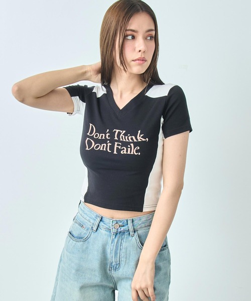 ANAP(アナップ)の「配色 切り替え ゲーミング Tシャツ(Tシャツ/カットソー・レディース・ブラック/ホワイト/ライトピンク・FREE)」の1枚目の写真