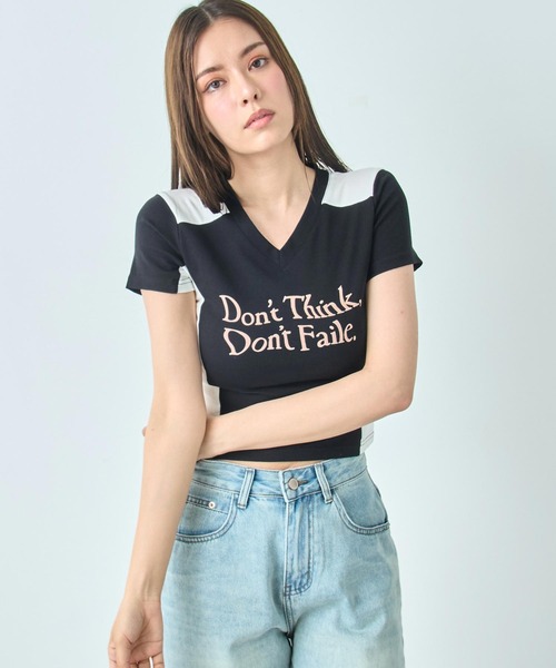 ANAP(アナップ)の「配色 切り替え ゲーミング Tシャツ(Tシャツ/カットソー・レディース・ブラック/ホワイト/ライトピンク・FREE)」の13枚目の写真