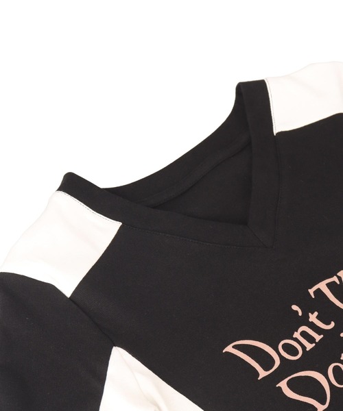 ANAP(アナップ)の「配色 切り替え ゲーミング Tシャツ(Tシャツ/カットソー・レディース・ブラック/ホワイト/ライトピンク・FREE)」の10枚目の写真