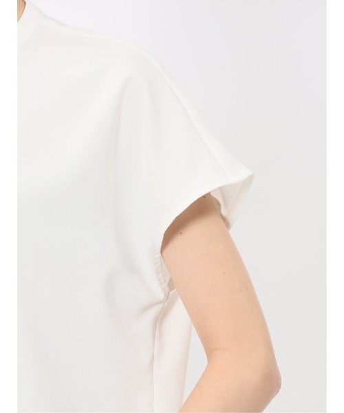 m.f.editorial（エムエフエディトリアル）の「【接触冷感 UVカット ストレッチ】m.f.エディトリアルレディース バンドカラー 比翼ブラウス（シャツ/ブラウス・レディース・ホワイト/ネイビー/ピンク系その他・MEDIUM/LARGE）」の12枚目の写真