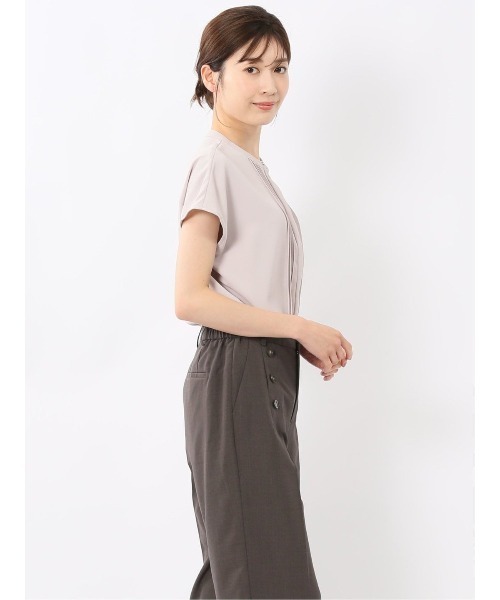 m.f.editorial（エムエフエディトリアル）の「【接触冷感 UVカット ストレッチ】m.f.エディトリアルレディース バンドカラー 比翼ブラウス（シャツ/ブラウス・レディース・ホワイト/ネイビー/ピンク系その他・MEDIUM/LARGE）」の16枚目の写真