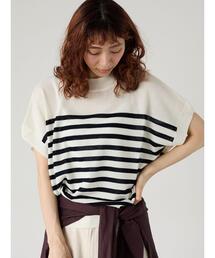 チューリップスリーブニット