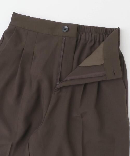 ITEMS URBANRESEARCH(アイテムズ アーバンリサーチ)の「ウエストタックスラックス(その他パンツ・レディース・ライトベージュ/チャコールグレー/ブラウン・FREE)」の17枚目の写真
