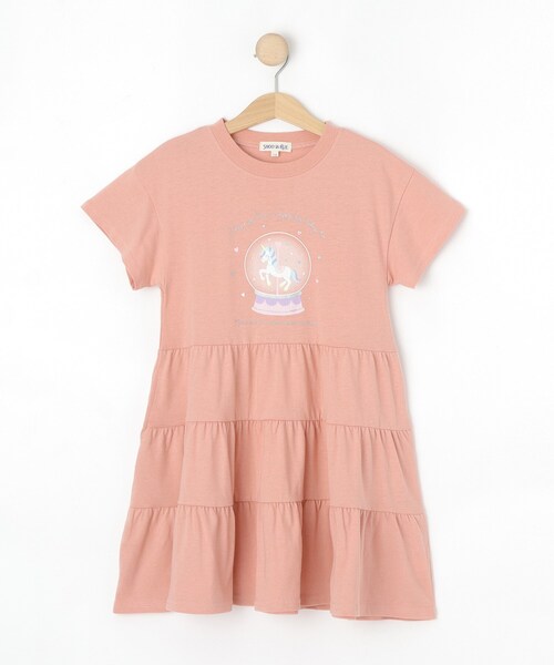 SHOO・LA・RUE（シューラルー）の「スノードームプリントティアードカットワンピ（ワンピース・キッズ・ブラック/ベビーピンク/サックスブルー・11/15 /12/13/14/10）」の3枚目の写真