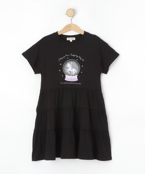 SHOO・LA・RUE（シューラルー）の「スノードームプリントティアードカットワンピ（ワンピース・キッズ・ブラック/ベビーピンク/サックスブルー・11/15 /12/13/14/10）」の4枚目の写真