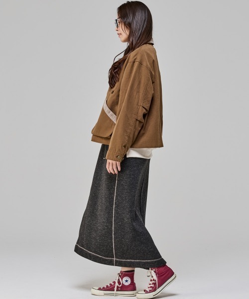 KRIFF MAYER Lady's Collection（クリフメイヤーレディースコレクション）の「【トラッド･軽量･綿100%･コーデュロイ襟】裏チェックハンティングJK（その他アウター・レディース・ナチュラル/ライトブラウン/チャコール・MEDIUM/LARGE）」の6枚目の写真