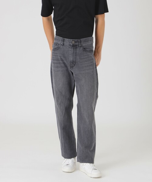 BLACK LABEL CRESTBRIDGE(ブラックレーベル・クレストブリッジ)の「メタリックファイバーウォッシュドデニム(デニムパンツ・メンズ・グレー系その他・M/L/XL)」の1枚目の写真