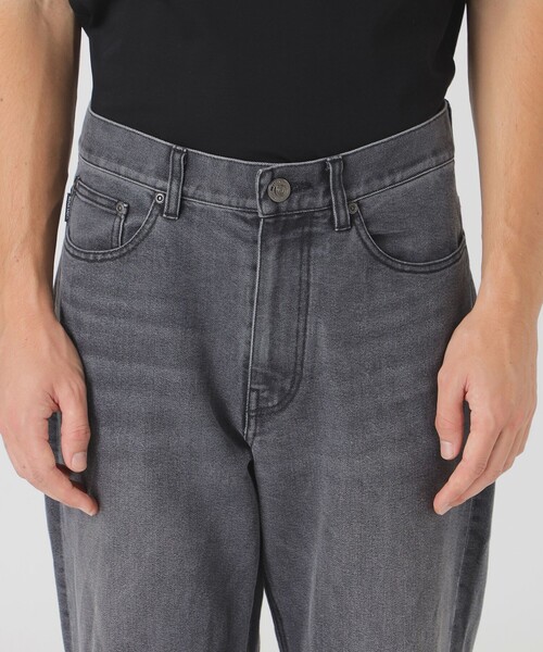 BLACK LABEL CRESTBRIDGE(ブラックレーベル・クレストブリッジ)の「メタリックファイバーウォッシュドデニム(デニムパンツ・メンズ・グレー系その他・M/L/XL)」の5枚目の写真