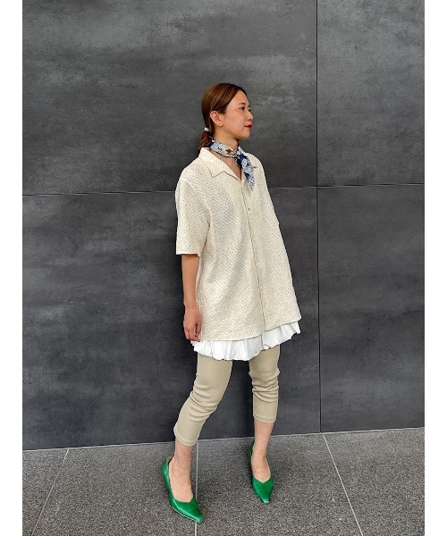 ELCHELE(エルチェレ)の「CORD EMBROIDERY OPEN COLLAR SHIRT(シャツ/ブラウス・レディース・ブラック/ホワイト・FREE)」の7枚目の写真