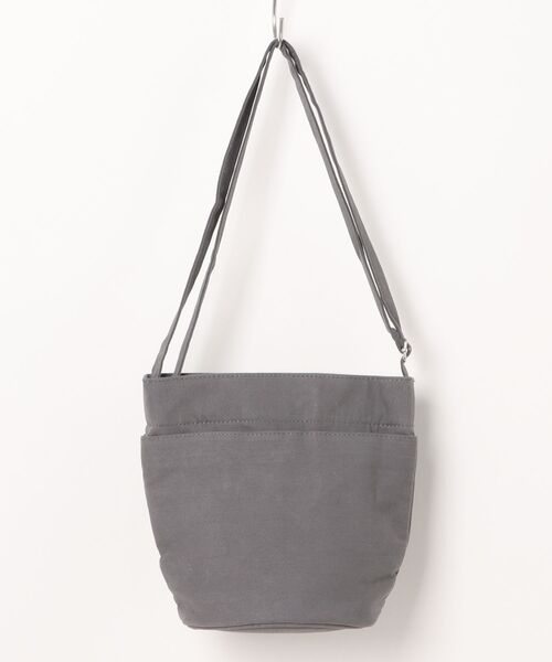 EARTH MADE（アースメイド）の「ROUND-BOTTOM SHOULDER（ショルダーバッグ・レディース・グレー/グリーン/ブルー・FREE）」の2枚目の写真