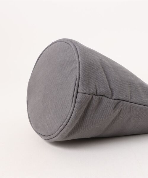 EARTH MADE（アースメイド）の「ROUND-BOTTOM SHOULDER（ショルダーバッグ・レディース・グレー/グリーン/ブルー・FREE）」の6枚目の写真