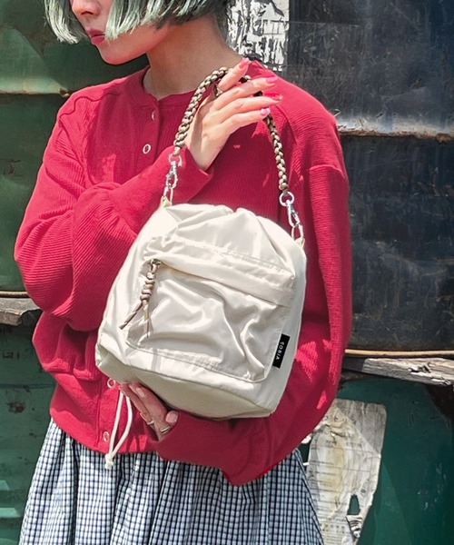 Fashion Letter(ファッションレター)の「2way ハンドメイドコード巾着バッグ(ショルダーバッグ・レディース・ベージュ/アイボリー/カーキ/ブラック・FREE)」の3枚目の写真