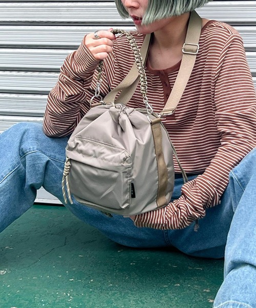 Fashion Letter(ファッションレター)の「2way ハンドメイドコード巾着バッグ(ショルダーバッグ・レディース・ベージュ/アイボリー/カーキ/ブラック・FREE)」の2枚目の写真