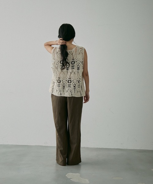 NUJOH（ヌゾ）の「Round Torsion Vest / ラウンド トーション ベスト（ベスト・レディース・ホワイト/ベージュ・FREE）」の21枚目の写真