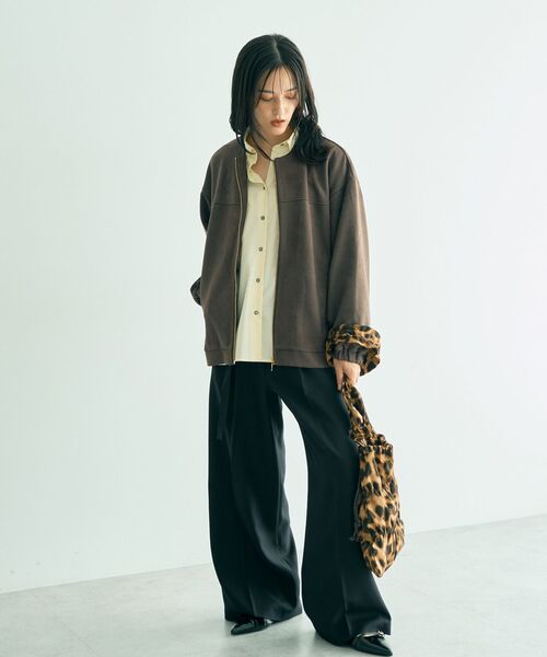 YECCA VECCA（イェッカヴェッカ）の「ロングシャツ（シャツ/ブラウス・レディース・オフホワイト/イエロー/ネイビー/ブルー・FREE）」の5枚目の写真