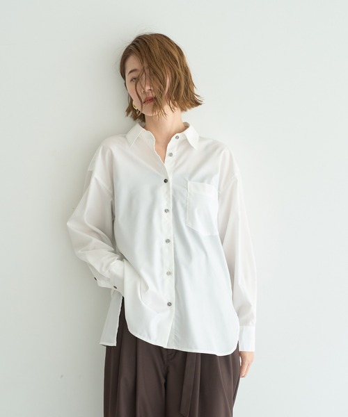 YECCA VECCA（イェッカヴェッカ）の「ロングシャツ（シャツ/ブラウス・レディース・オフホワイト/イエロー/ネイビー/ブルー・FREE）」の3枚目の写真