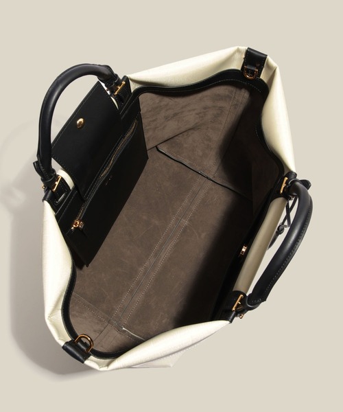 E'POR(エポール)の「【E'POR】【A4/PC対応・撥水加工・軽量】BOAT BAG Large(トートバッグ・レディース・ブラック/キナリ・FREE)」の7枚目の写真