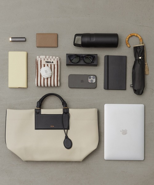 E'POR(エポール)の「【E'POR】【A4/PC対応・撥水加工・軽量】BOAT BAG Large(トートバッグ・レディース・ブラック/キナリ・FREE)」の22枚目の写真