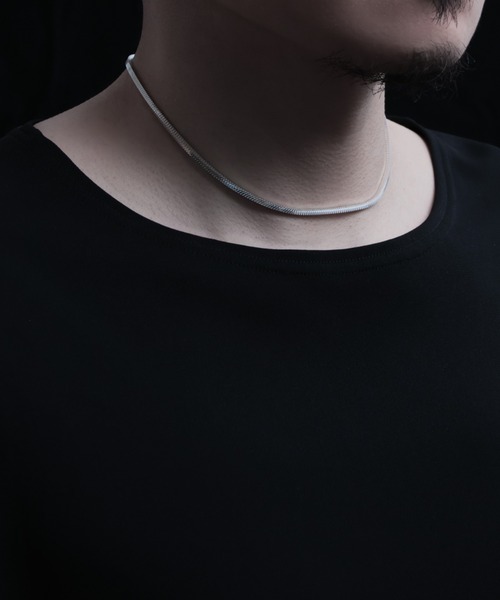 YArKA（ヤーカ）の「【YArKA/ヤーカ】quadrangular prism snake chain choker [qrhhu40] / 3D 四角スネークチェーンネックレス 40cm（ネックレス・レディース・シルバー・FREE）」の9枚目の写真