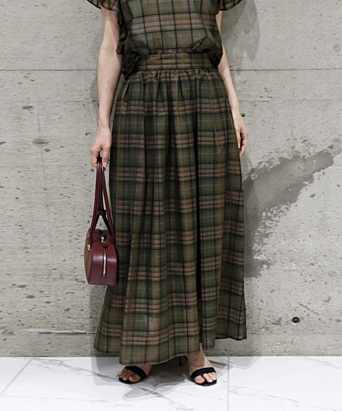 Jines（ジネス）の「シアーチェックタックギャザースカート【セットアップ可】（スカート・レディース・カーキ・38）」の7枚目の写真