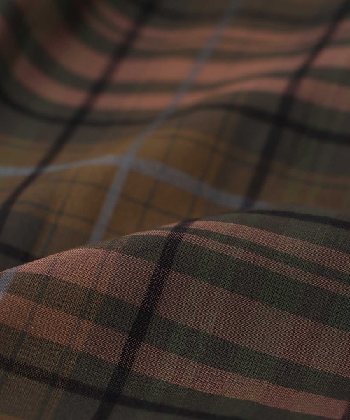 Jines（ジネス）の「シアーチェックタックギャザースカート【セットアップ可】（スカート・レディース・カーキ・38）」の17枚目の写真