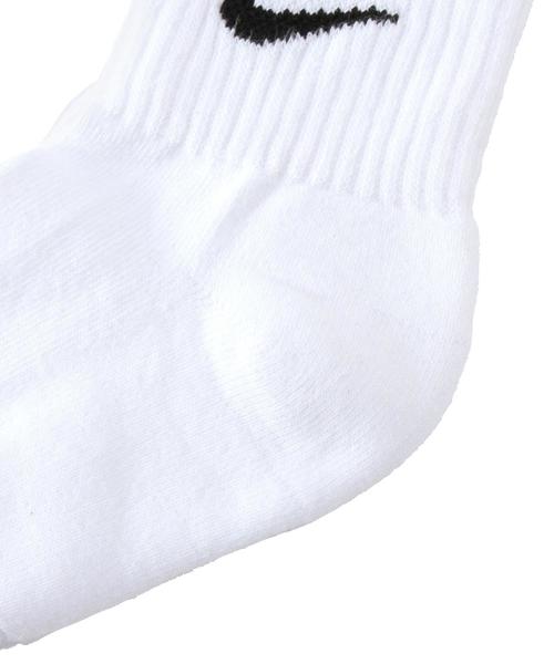 NIKE（ナイキ）の「NIKE(ナイキ） 3P コットンクッション クォーターソックス◆（ソックス/靴下・メンズ・ホワイト・25-27/23-25/27-29）」の3枚目の写真