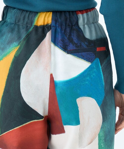 BALLSEY（ボールジィ）の「アルテミスプリント 1タックイージーパンツ（その他パンツ・レディース・ネイビー・36/34）」の7枚目の写真