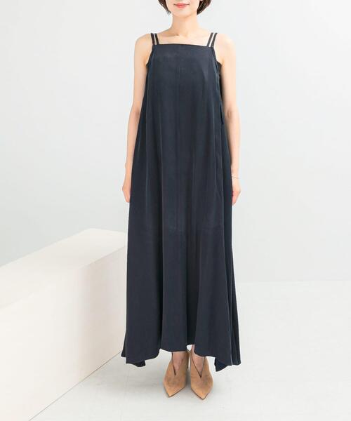 URBAN RESEARCH ROSSO WOMEN（アーバンリサーチ　ロッソ）の「クールタッチ2WAYキュプラ混キャミワンピース（ワンピース・レディース・ベージュ/ネイビー・FREE）」の5枚目の写真