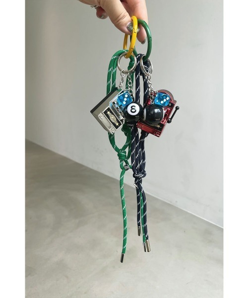 marjour（マージュール）の「SLOT CHARM（キーホルダー・レディース・ネイビー/グリーン・FREE）」の5枚目の写真