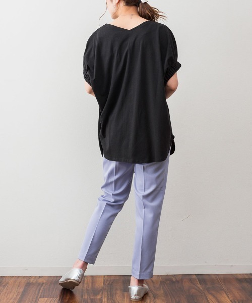 RCD(アールシーディー)の「前後2WAYゴムギャザースリーブカットソー(Tシャツ/カットソー・レディース・ブラック/ホワイト/グレイッシュベージュ・LL~3L/M-L)」の15枚目の写真