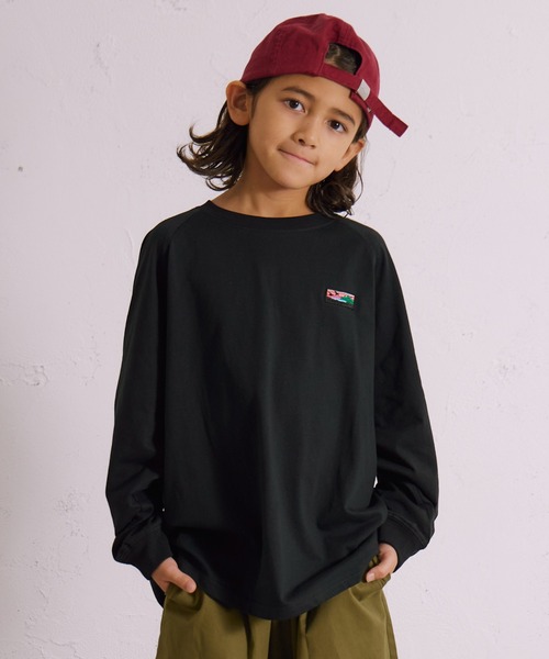 PAIRMANON STREET（ペアマノンストリート）の「【綿100%】ラグラン 刺繍 長袖 Tシャツ【PAIRMANON STREET】（Tシャツ/カットソー・キッズ・ベージュ/ミント/ネイビー/ブラック系その他/ブラック系その他3/ブラック系その他2・150/160/100/140/90/110/120/130）」の4枚目の写真