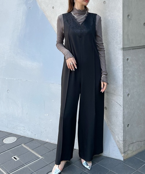 Futier land（フューティアランド）の「【オケージョン対応】レースドッキングオールインワン（つなぎ/オールインワン・レディース・ベージュ/ブラック/グレー・MEDIUM/LARGE）」の2枚目の写真