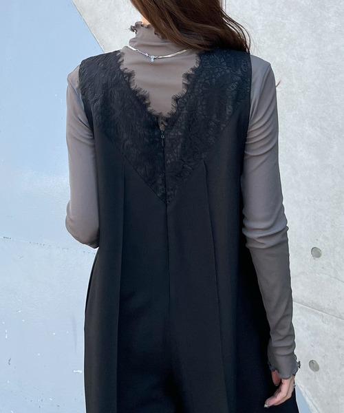 Futier land（フューティアランド）の「【オケージョン対応】レースドッキングオールインワン（つなぎ/オールインワン・レディース・ベージュ/ブラック/グレー・MEDIUM/LARGE）」の4枚目の写真