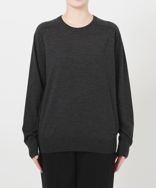 VERMEIL par iena(ヴェルメイユパーイエナ)の「GLOW wool crew knit(ニット/セーター・レディース・ボルドー/チャコールグレー/キャメル・FREE)」の22枚目の写真