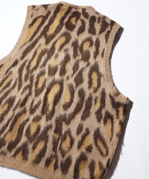 TOWNCRAFT(タウンクラフト)の「TOWNCRAFT タウンクラフト / VINTAGE PATTERN SHAGGY ZIP VEST(ベスト・メンズ・オリーブ/カーキ/グレー系1/グレー/その他1/その他2・SMALL/MEDIUM/LARGE)」の20枚目の写真