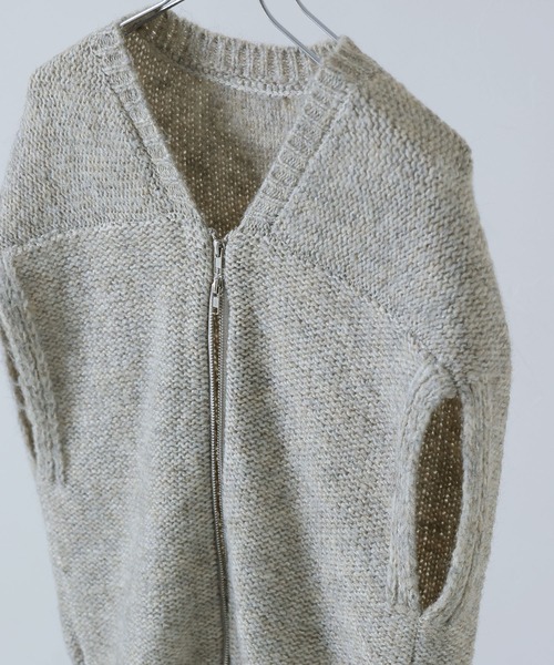 etoll.（エトル）の「ダブルジップコクーンニットベスト（ベスト・レディース・ブラウン/グレー/アイボリー/ブラック・M）」の7枚目の写真