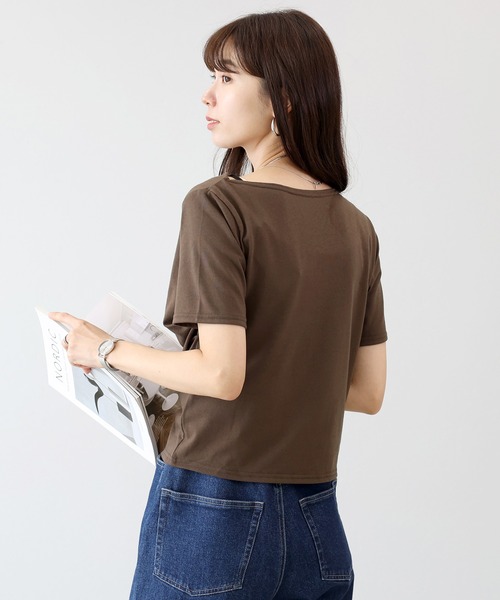 Aletta vita（アレッタビータ）の「T/C天竺ドレープネック半袖プルオーバー（Tシャツ/カットソー・レディース・ブラック/オフホワイト/ブラウン・M）」の20枚目の写真