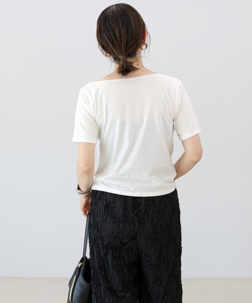 Aletta vita（アレッタビータ）の「T/C天竺ドレープネック半袖プルオーバー（Tシャツ/カットソー・レディース・ブラック/オフホワイト/ブラウン・M）」の14枚目の写真