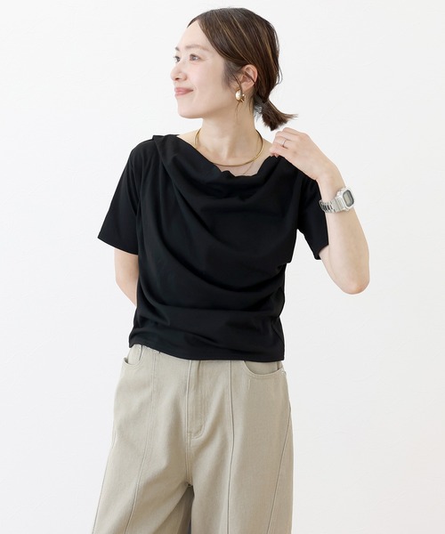 Aletta vita（アレッタビータ）の「T/C天竺ドレープネック半袖プルオーバー（Tシャツ/カットソー・レディース・ブラック/オフホワイト/ブラウン・M）」の4枚目の写真