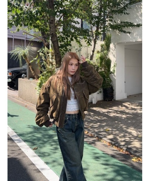 LAGUA GEM（ラグアジェム）の「CLASSIC WASH TUCK デニム（デニムパンツ・レディース・ライトブルー/ブルー・26inch/25inch/24inch/23inch/22inch）」の15枚目の写真