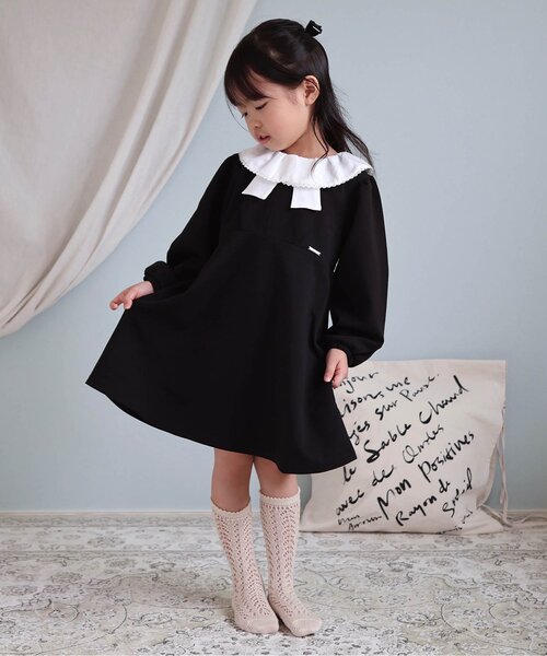 apres les cours(アプレレクール)の「【WEB限定/ジュニア対応】リボン襟フレアワンピース_アプレレクールマシェリ(ワンピース・キッズ・ブラック/ベージュ・120/110/100/90/140/130/80)」の11枚目の写真