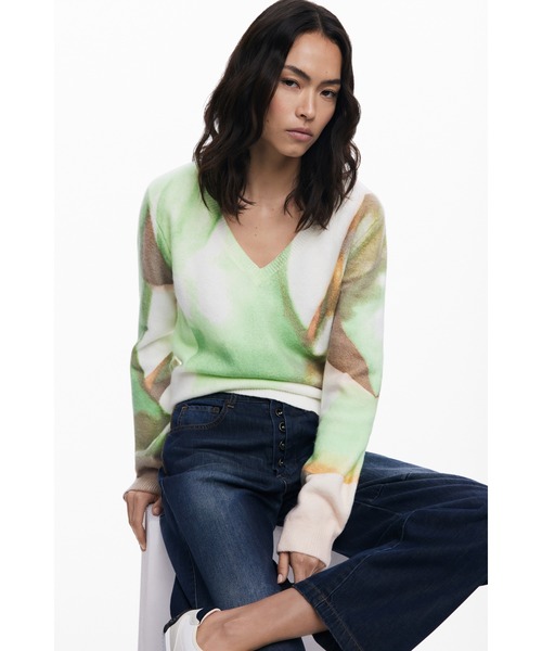 Desigual（デシグアル）の「水彩グラデーションVネックセーター（ニット/セーター・レディース・グリーン・S/M/L/XL/XS）」の5枚目の写真