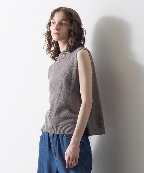 ボトルネックノースリーブニット