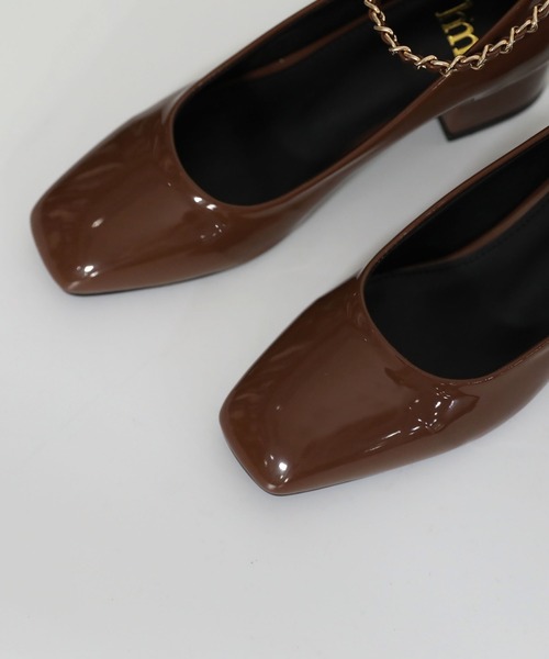 hiamu（ヒアム）の「チェーンストラップメリージェーンパンプス/2025 AW NEW COLLECTION（パンプス・レディース・ベージュ/ワインレッド/ブラック/オリーブ・22.5cm/23.0cm/23.5㎝/24.0cm/24.5cm/25.0cm）」の14枚目の写真