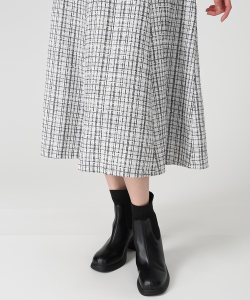 MISCH MASCH(ミッシュマッシュ)の「2025秋冬新作 ツイードAラインスカート(スカート・レディース・ホワイト/ブラック・S/M)」の12枚目の写真