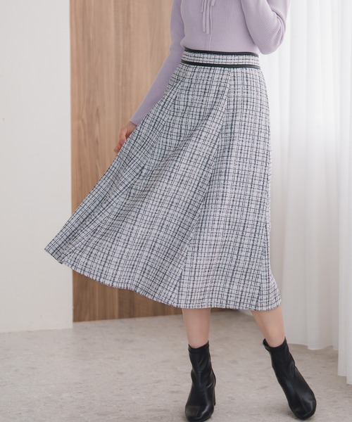 MISCH MASCH(ミッシュマッシュ)の「2025秋冬新作 ツイードAラインスカート(スカート・レディース・ホワイト/ブラック・S/M)」の4枚目の写真