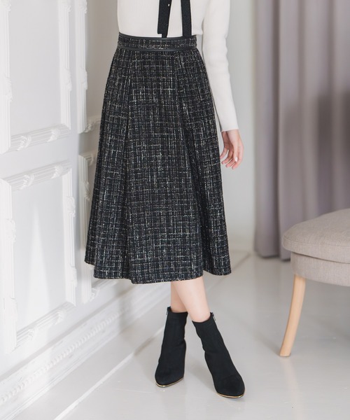 MISCH MASCH(ミッシュマッシュ)の「2025秋冬新作 ツイードAラインスカート(スカート・レディース・ホワイト/ブラック・S/M)」の5枚目の写真
